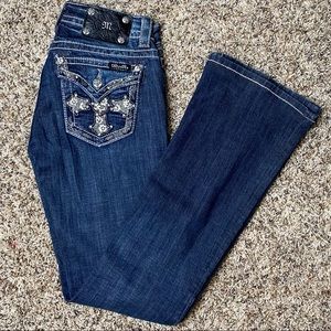 Miss Me Women’s Blue Jeans Booty Cut Size 26